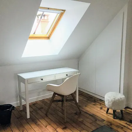 ホームステイ Maison Petit